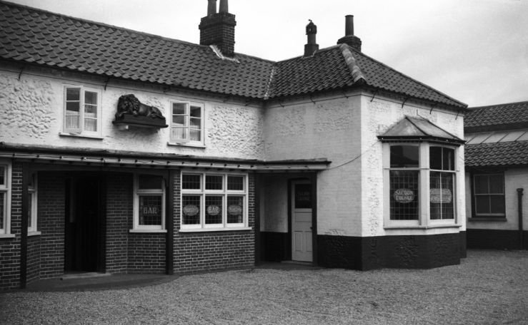 Historic Image of The former Red Lion, Yarmouth Road